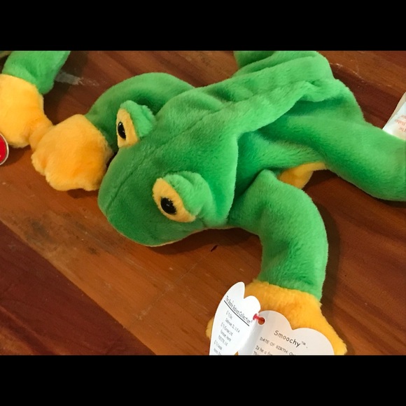 ty original beanie babies. “Smoochy”. 1 DOB Oct. 1, 1997. - Picture 5 of 8